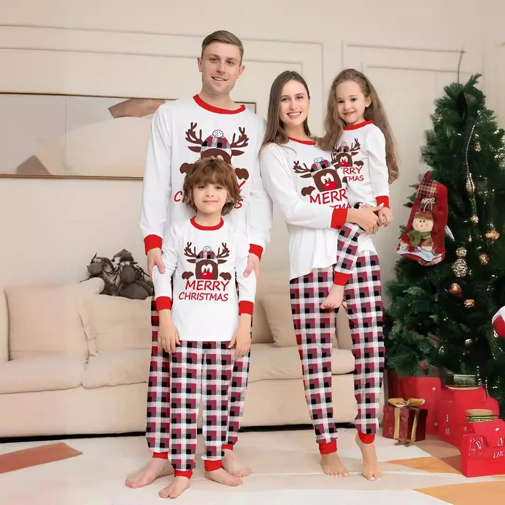 Pigiama Natalizio Famiglia Stampa Renna e Tartan Classico Nova