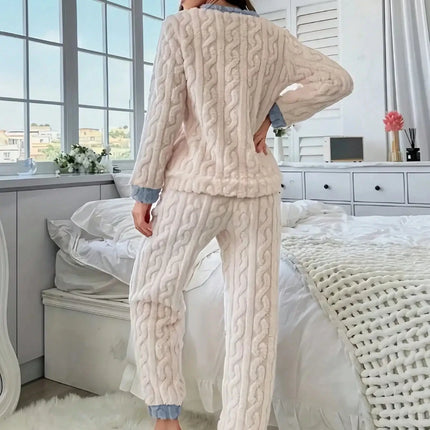 Pigiama in Pile Donna Taglie Comode - Caldo e Morbido