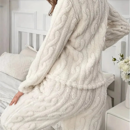 Pigiama Pile Donna con Bottoni - Eleganza Pratica