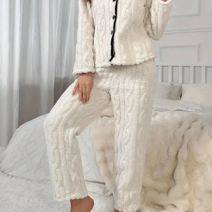 Pigiama Pile Donna con Bottoni - Eleganza Pratica